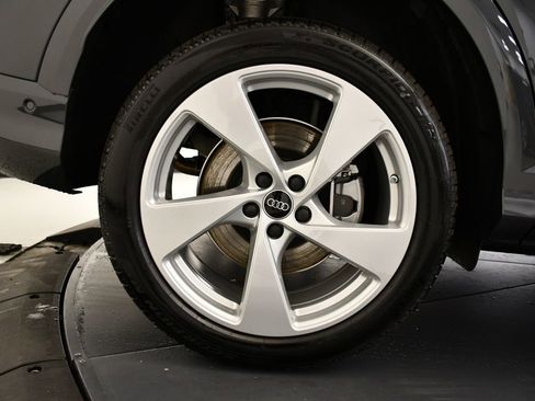 Used 2025 Audi Q5 Premium Plus w/ Premium Plus AWD/4WD image 15