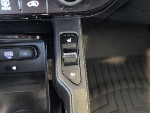 Used 2022 Kia Telluride SX w/ SX Prestige Package image 27