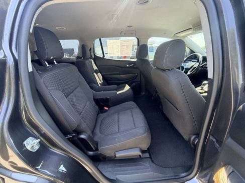 Used 2017 GMC Acadia SLE FWD image 65