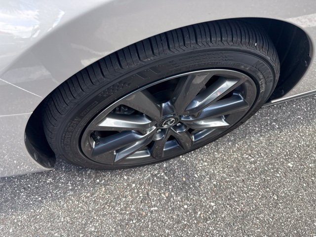 Used 2023 MAZDA MAZDA3 s FWD image 3