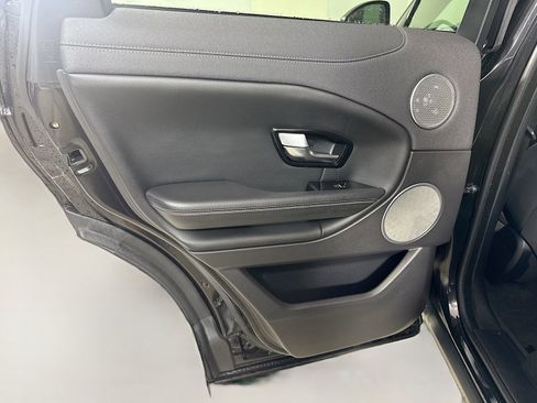 Used 2017 Land Rover Range Rover Evoque SE Premium AWD/4WD image 22