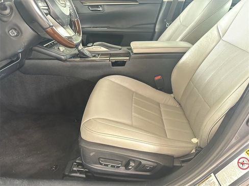 Used 2016 Lexus ES 350 image 13
