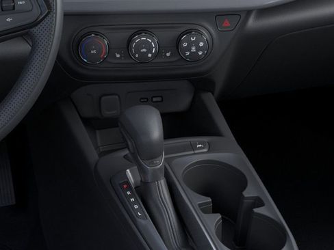 New 2026 Chevrolet Trax LS w/ LS Convenience Package FWD image 30