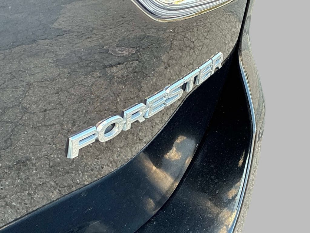 Used 2021 Subaru Forester Premium AWD/4WD image 11