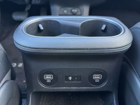 Used 2023 Hyundai Ioniq 5 Limited image 17