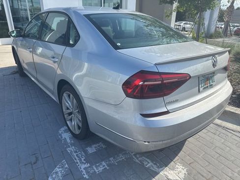 Used 2019 Volkswagen Passat 2.0T Wolfsburg FWD image 6