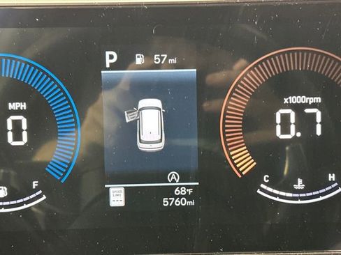 Used 2026 Hyundai Santa Fe SE image 18