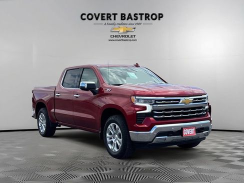 Used 2025 Chevrolet Silverado 1500 LTZ w/ Z71 Off-Road Package AWD/4WD image 7