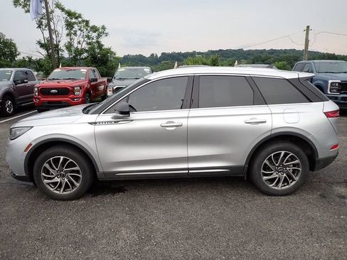 Used 2020 Lincoln Corsair AWD w/ Equipment Group 101A image 2