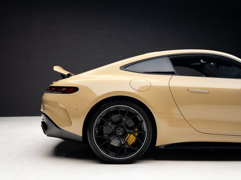 Used 2025 Mercedes-Benz AMG GT 55 image 41