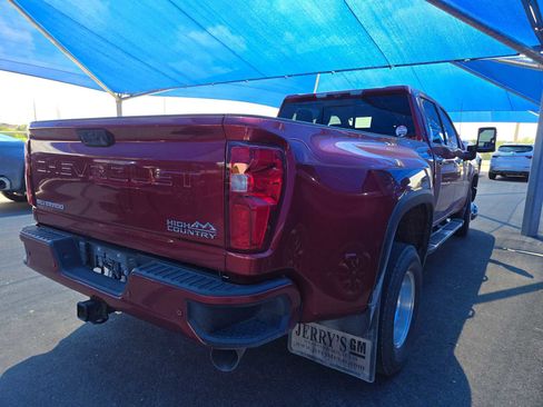 Certified 2023 Chevrolet Silverado 3500 High Country w/ Technology Package image 4