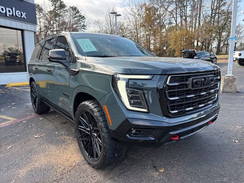 Used 2025 GMC Yukon AT4 Ultimate image 4