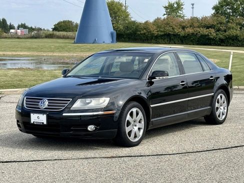 Used 2004 Volkswagen Phaeton V8 image 2
