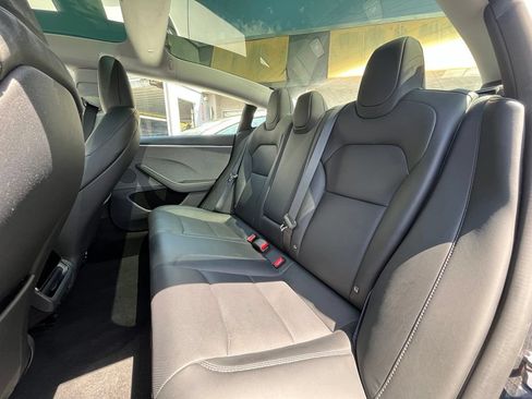 Used 2025 Tesla Model 3 RWD image 12