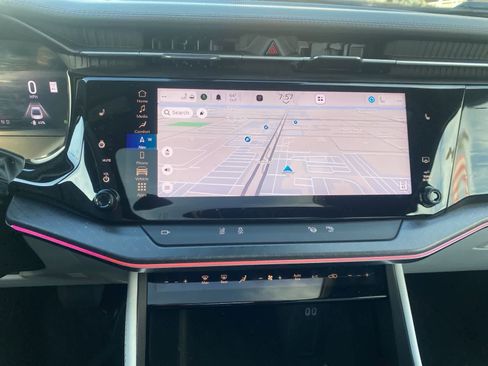 Used 2025 Jeep Wagoneer S Limited image 15