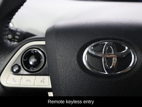 Used 2017 Toyota Prius Prime Plus FWD image 8