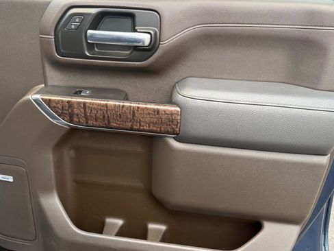 Used 2020 GMC Sierra 2500 Denali image 28