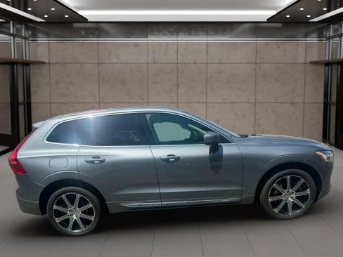 Used 2018 Volvo XC60 T8 Inscription w/ Advanced Package AWD/4WD image 6