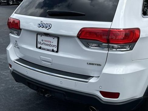 Used 2018 Jeep Grand Cherokee Limited w/ Trailer Tow Group IV AWD/4WD image 11
