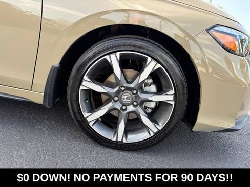 Used 2025 Honda Civic Sport Touring image 8