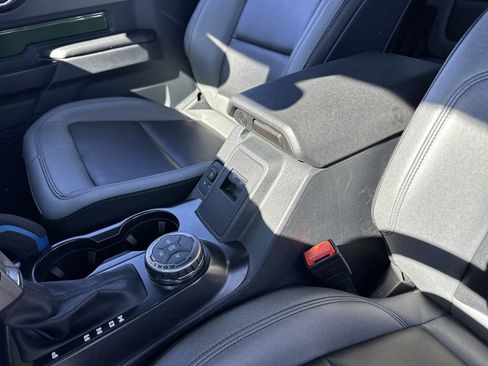 Used 2024 Ford Bronco Black Diamond image 15