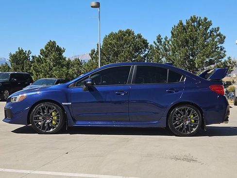 Used 2019 Subaru WRX STI AWD/4WD image 9
