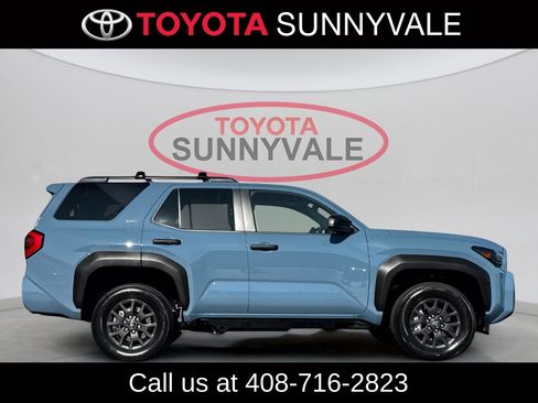 Used 2025 Toyota 4Runner SR5 RWD image 10
