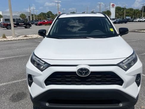 Used 2025 Toyota RAV4 XLE w/ Convenience Package FWD image 7