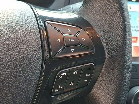 Used 2018 Ford Explorer XLT w/ Equipment Group 202A AWD/4WD image 22