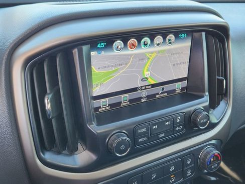 Used 2018 Chevrolet Colorado Z71 image 8