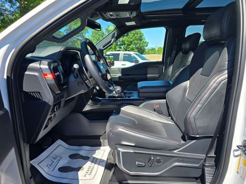 Used 2025 Ford F150 Raptor AWD/4WD image 10