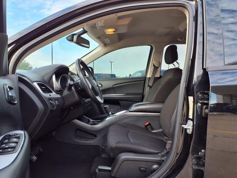 Certified 2019 Dodge Journey SE w/ Premium Group image 18