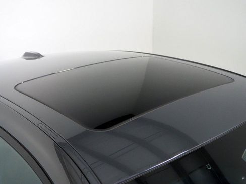 Used 2023 BMW i4 eDrive40 w/ M Sport Package RWD image 4