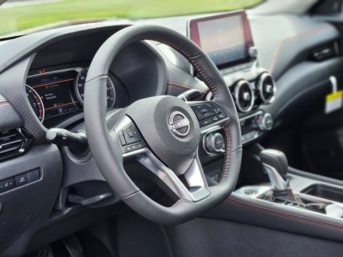 New 2025 Nissan Sentra SR w/ SR Premium Package image 9