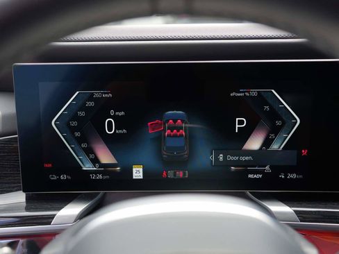 Used 2026 BMW i7 eDrive50 w/ M Sport Package RWD image 11