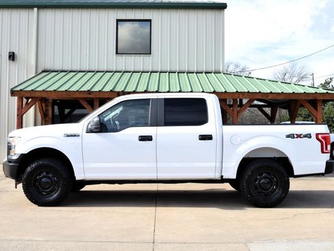 Used 2017 Ford F150 XL w/ XL Power Equipment Group AWD/4WD image 2
