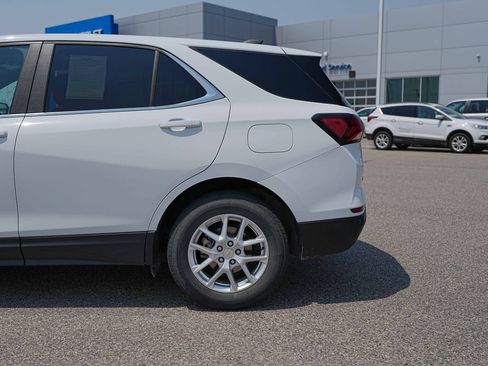 Used 2024 Chevrolet Equinox LT AWD/4WD image 12