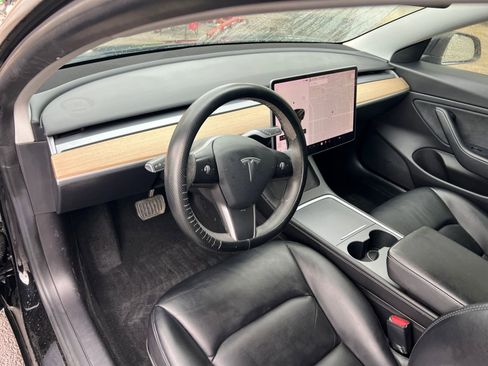 Used 2021 Tesla Model 3 Long Range AWD/4WD image 18