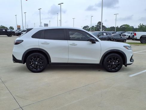 Used 2023 Honda HR-V Sport image 5