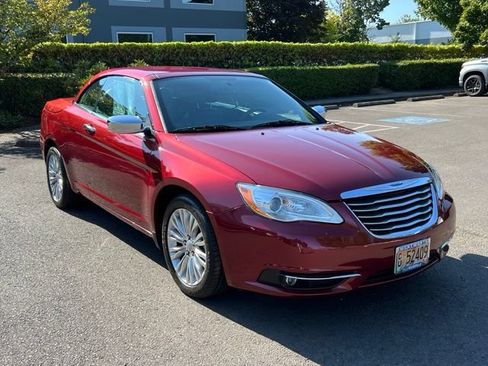 Used 2012 Chrysler 200 Limited FWD image 1