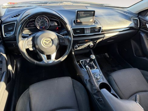 Used 2016 MAZDA MAZDA3 i Touring w/ Popular Equipment Package image 15