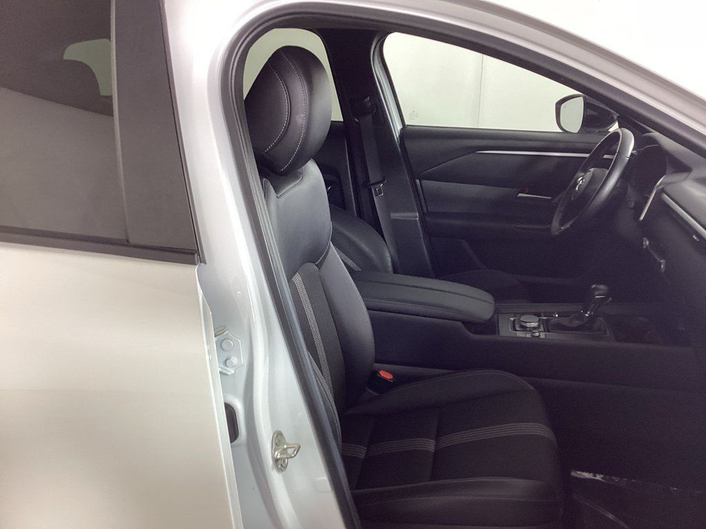 Used 2025 MAZDA CX-50 AWD 2.5 S w/ Preferred Package image 8