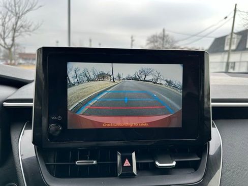 Used 2024 Toyota Corolla SE image 34