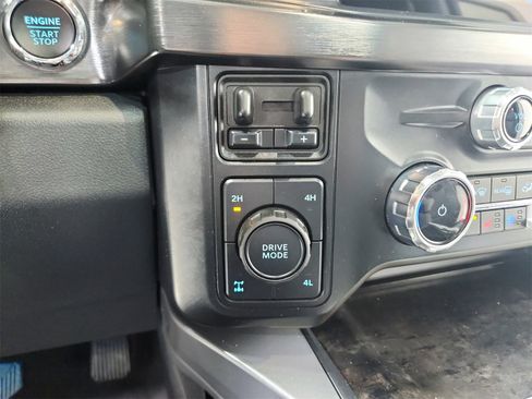 Used 2024 Ford F250 Lariat w/ Chrome Package image 27