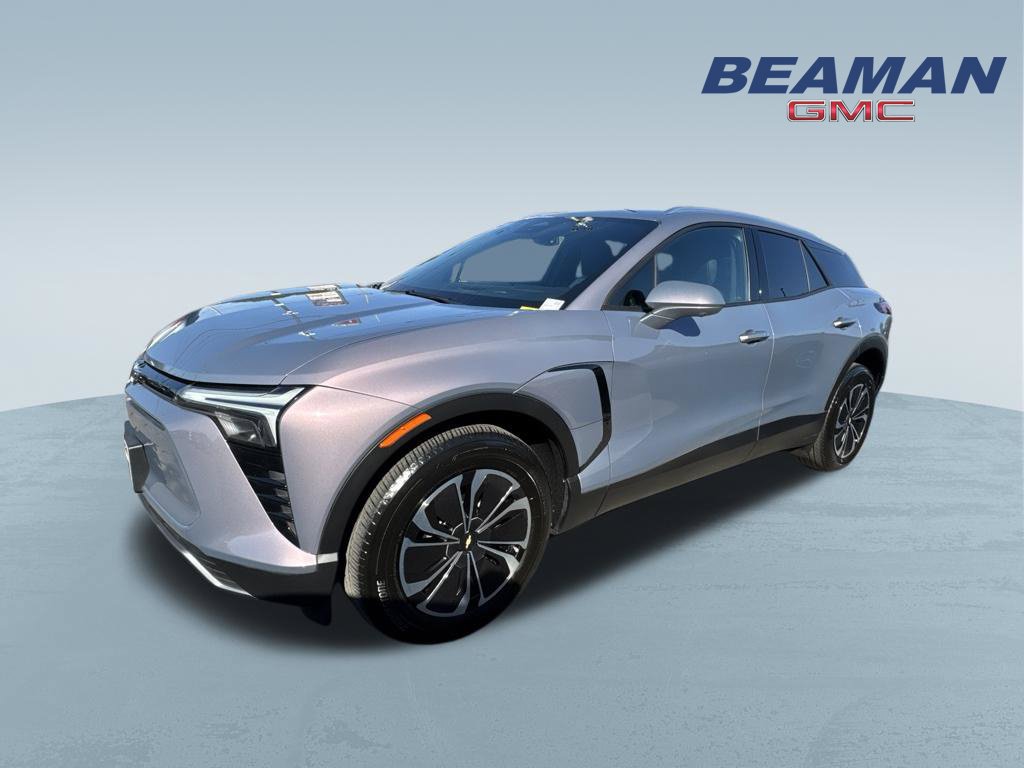 Used 2024 Chevrolet Blazer EV LT AWD/4WD image 3