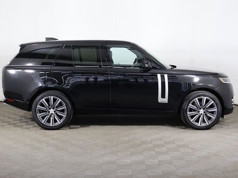 Used 2025 Land Rover Range Rover Autobiography AWD/4WD image 26
