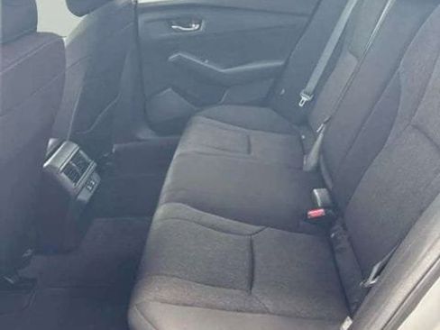 Used 2025 Honda Accord LX image 8