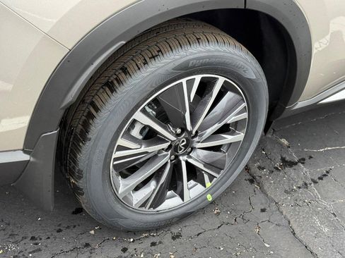 New 2026 INFINITI QX60 Luxe w/ Cargo Package image 4