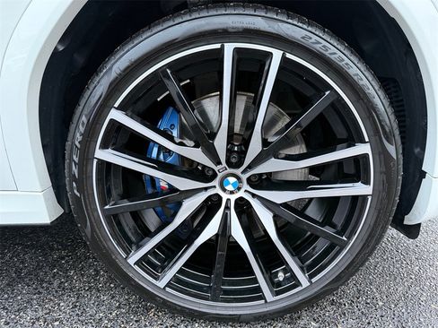 Certified 2025 BMW X6 M60i image 18