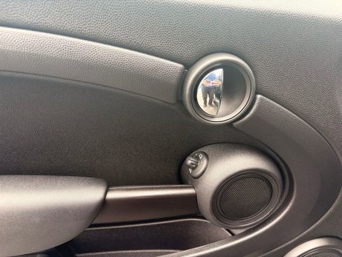 Used 2013 MINI Cooper Hardtop image 15